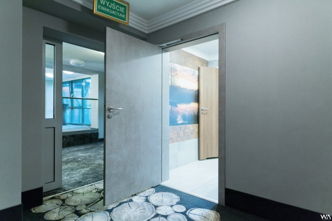 drzwibialystok_wawruk_hotelwarszawa_augustow_04