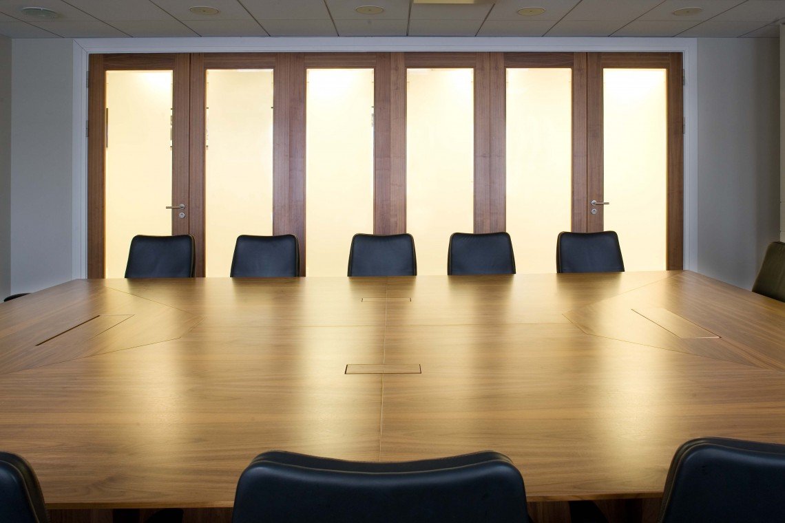 Sala konferencyjna z drzwiami przesuwnymi Białystok