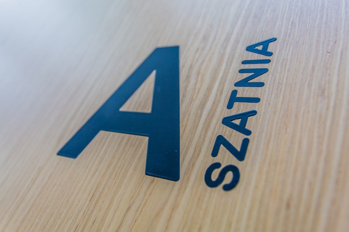 Element litej podłogi w szatni w Białymstoku