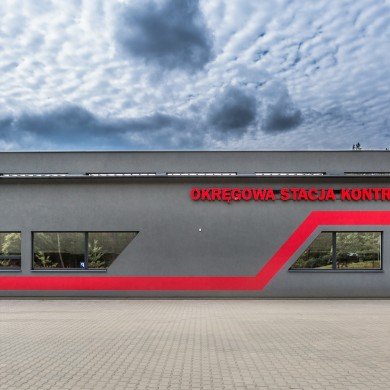 Okregowa stacja z drzwiami przesuwnymi w Białymstoku